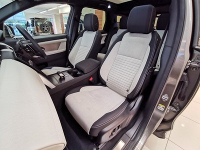 2025 LAND Rover DISCOVERY SPORT — миниатюра 34