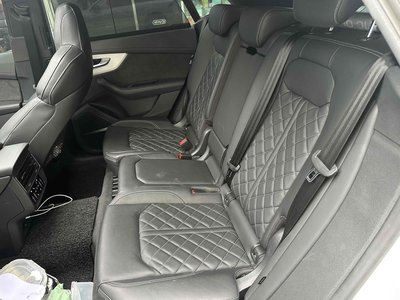2022 AUDI Q8 — миниатюра 13