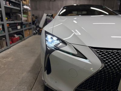 LEXUS LC CONVERTIBLE - 10