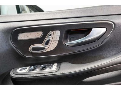 صورة 6 لـ 2020 Mercedes-BENZ V-CLASS