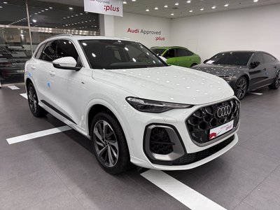 AUDI Q5 - 1