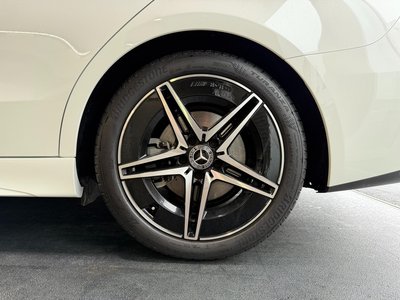 2025 MERCEDES-BENZ C-CLASS — миниатюра 11