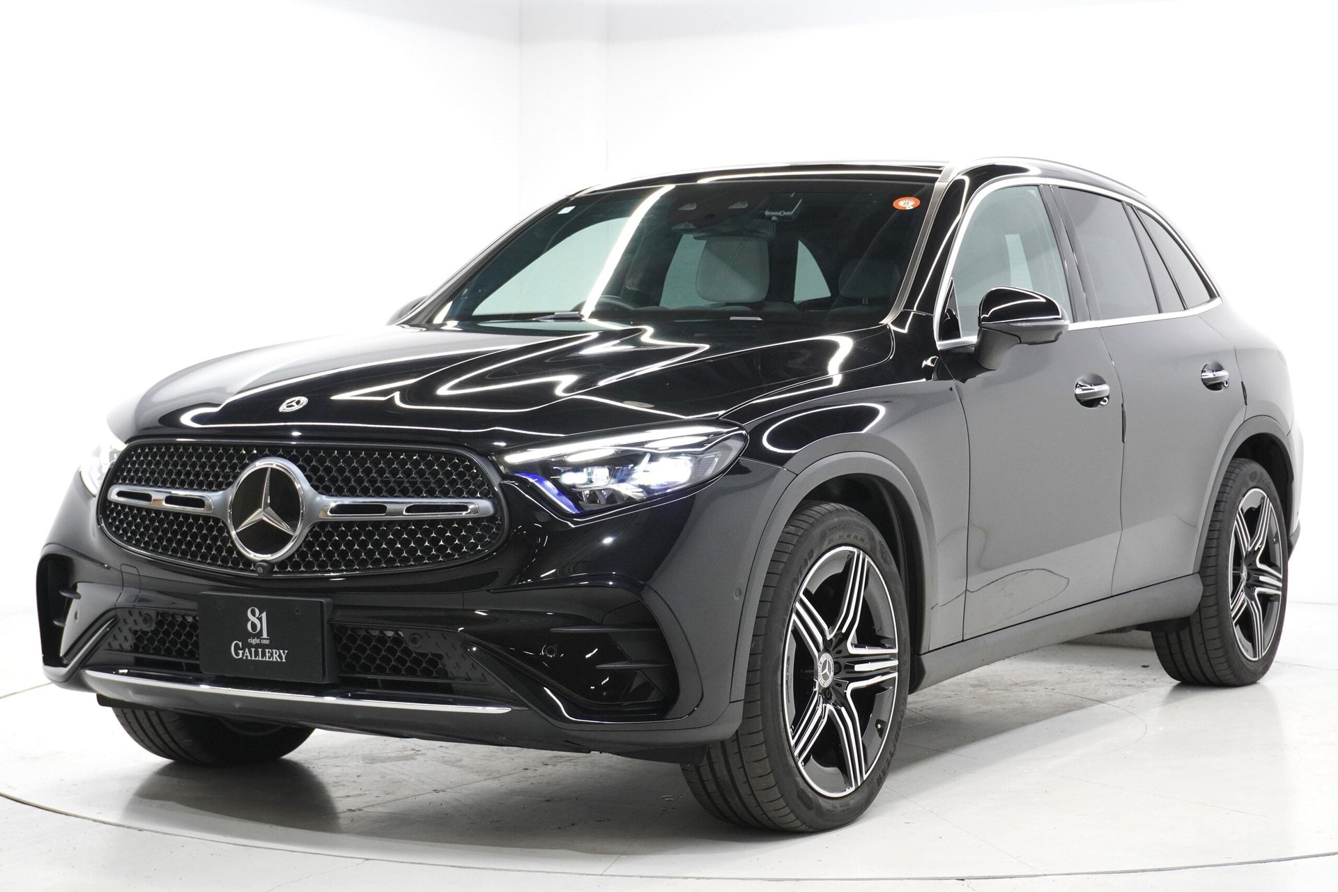 MERCEDES-BENZ GLC - View 1