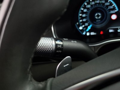 2022 Genesis GV80 thumbnail 30