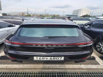 PORSCHE MACAN - 2
