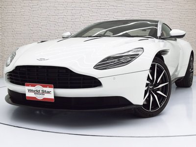 صورة 1 لـ 2017 Aston Martin DB11