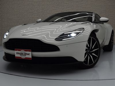 صورة 5 لـ 2017 Aston Martin DB11