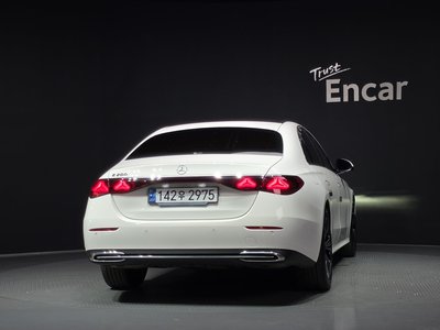 2024 Mercedes-BENZ E-CLASS — фото 4
