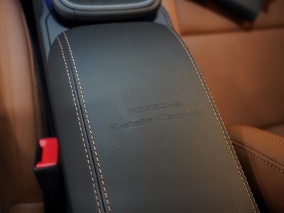 صورة مصغرة 71 لـ 2025 Porsche 911