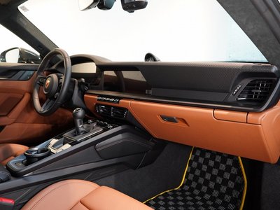 صورة مصغرة 43 لـ 2025 Porsche 911