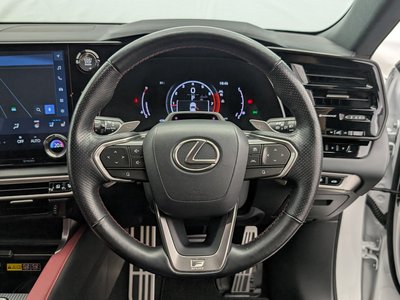 صورة مصغرة 17 لـ 2023 Lexus RX