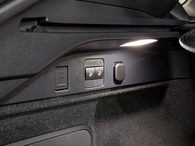 صورة مصغرة 22 لـ 2023 Lexus RX