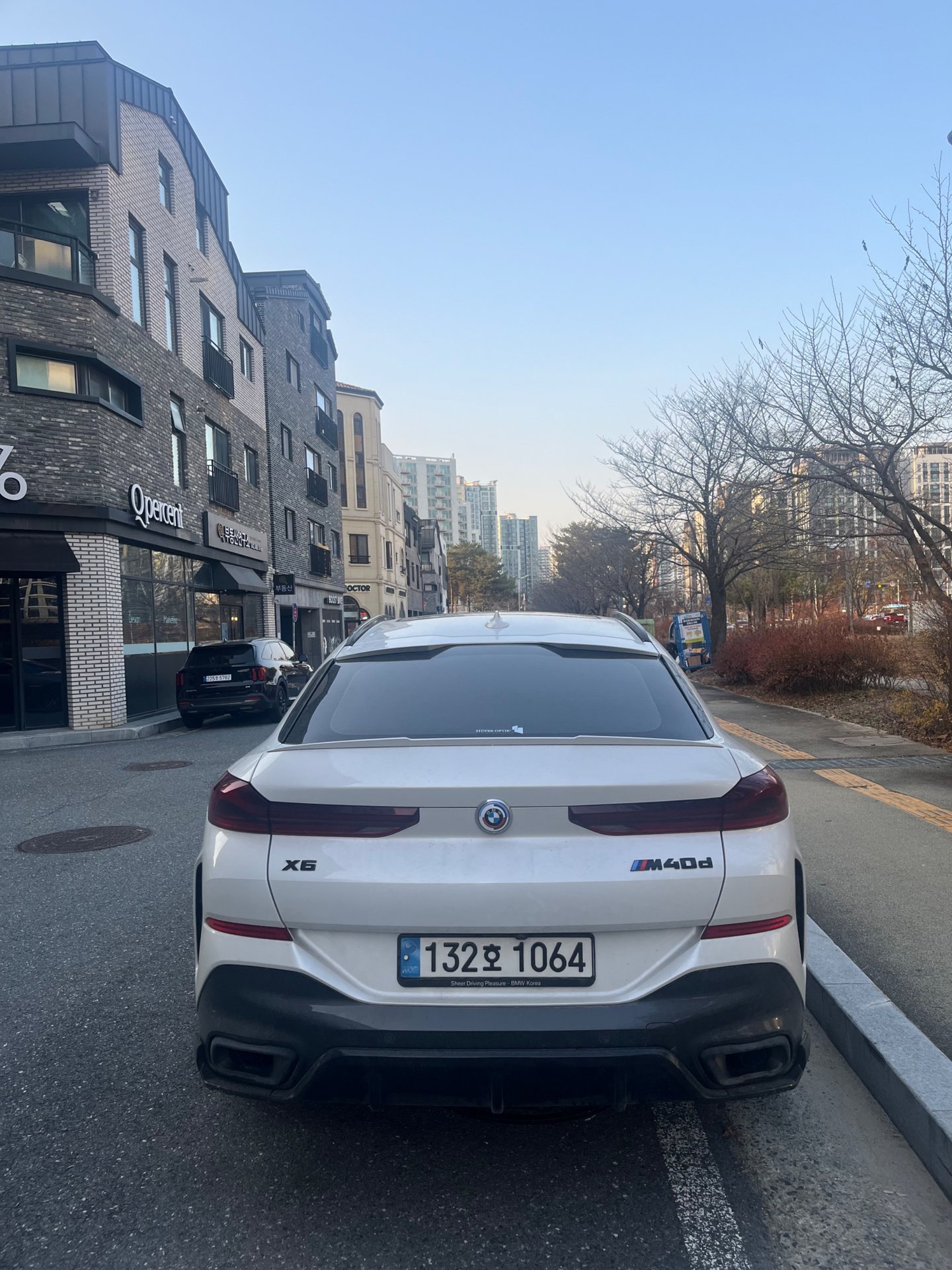 BMW X6 - View 1
