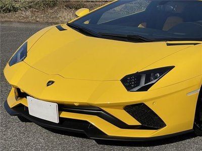 LAMBORGHINI AVENTADOR - 7