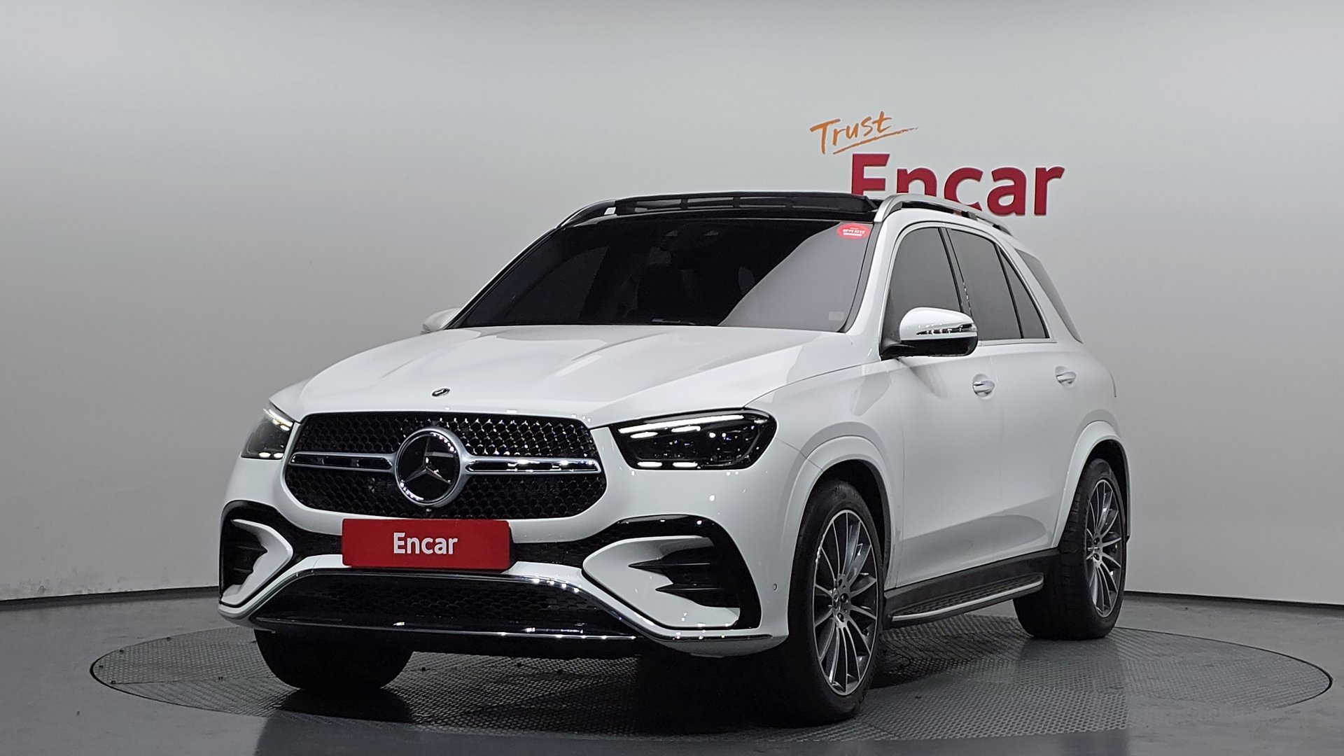 MERCEDES-BENZ GLE - View 1