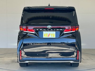 TOYOTA VELLFIRE - 10