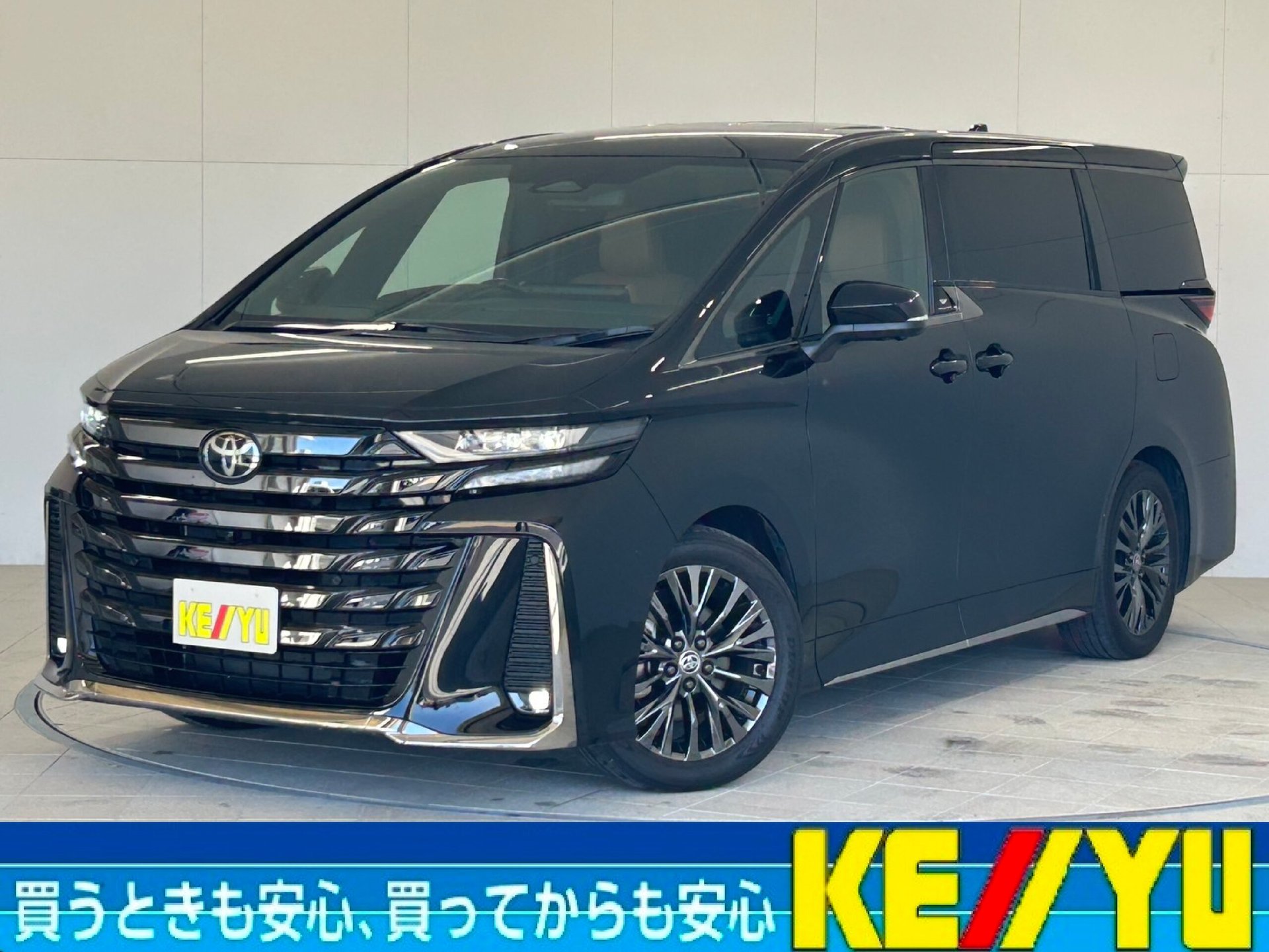 TOYOTA VELLFIRE - View 1