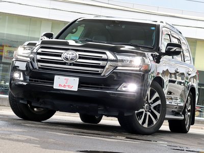 صورة 7 لـ 2017 Toyota LAND CRUISER 200
