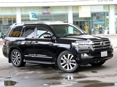 صورة 8 لـ 2017 Toyota LAND CRUISER 200
