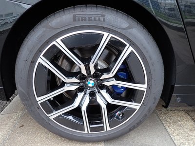 2025 BMW 7 SERIES thumbnail 40