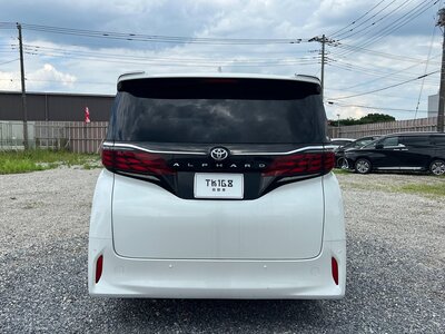 TOYOTA ALPHARD - 9