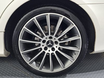 MERCEDES-BENZ CLS - 6