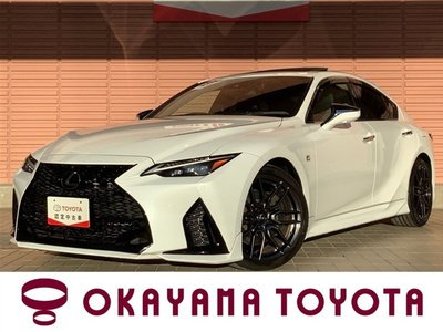 LEXUS IS