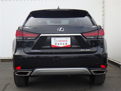 LEXUS RX - 8