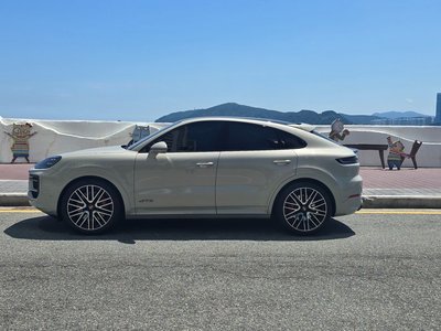 2024 Porsche CAYENNE 照片 7