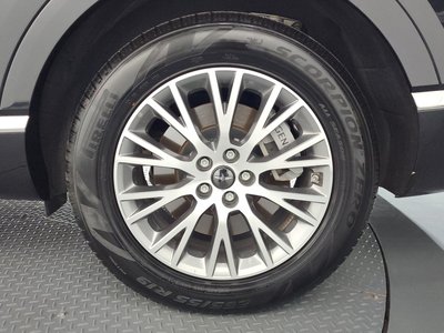GENESIS GV80 - 8