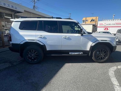 TOYOTA LAND CRUISER 250 - 8