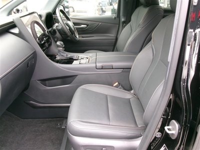 صورة 10 لـ 2024 Toyota ALPHARD