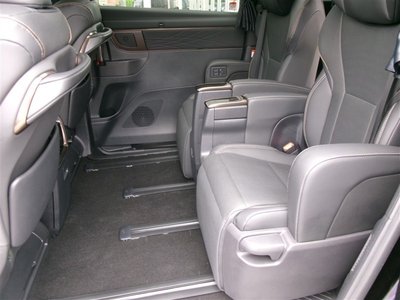 2024 Toyota ALPHARD thumbnail 24