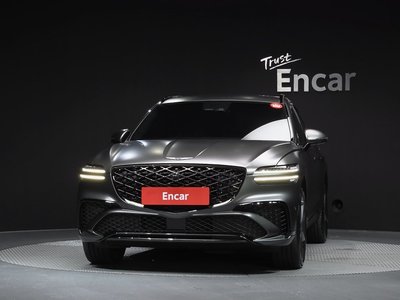 صورة 2 لـ 2024 Genesis GV70