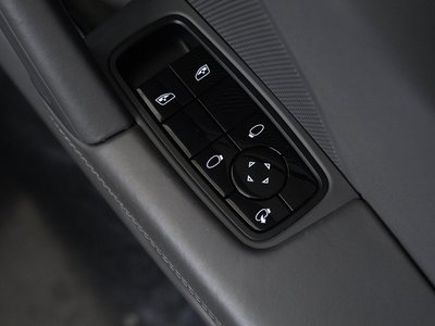 صورة مصغرة 16 لـ 2021 Porsche 911