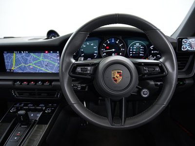 صورة مصغرة 11 لـ 2021 Porsche 911