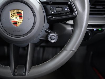 صورة مصغرة 34 لـ 2021 Porsche 911