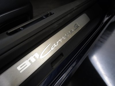 صورة مصغرة 17 لـ 2021 Porsche 911