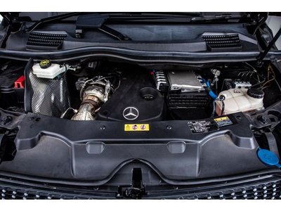 MERCEDES-BENZ V-CLASS - 4