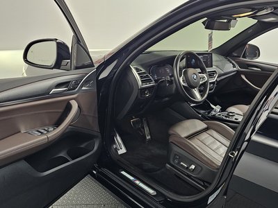 BMW IX3 - 10