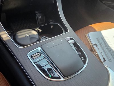 MERCEDES-BENZ GLC - 2