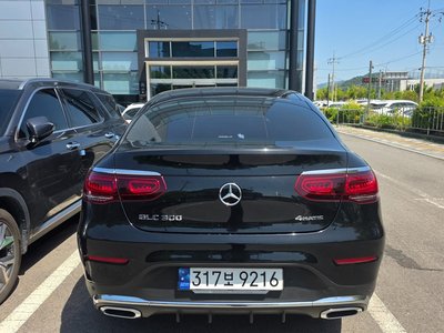 MERCEDES-BENZ GLC - 8