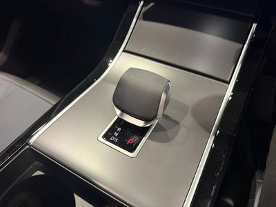 2024 LAND Rover RANGE ROVER VELAR 缩略图 32