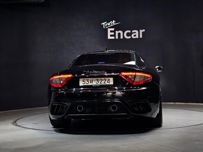 MASERATI GRAN TURISMO - 3