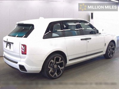 ROLLS-ROYCE CULLINAN - 5