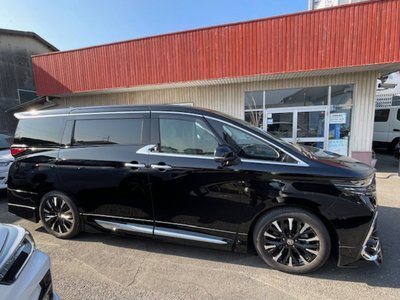 TOYOTA ALPHARD - 4