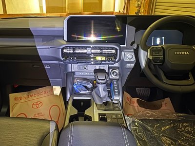 TOYOTA LAND CRUISER 250 - 4