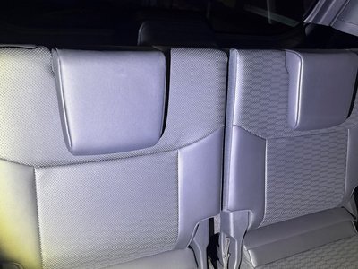 TOYOTA LAND CRUISER 250 - 7