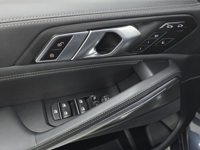 2022 BMW X6 thumbnail 25