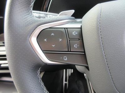 2025 Lexus RX — миниатюра 37